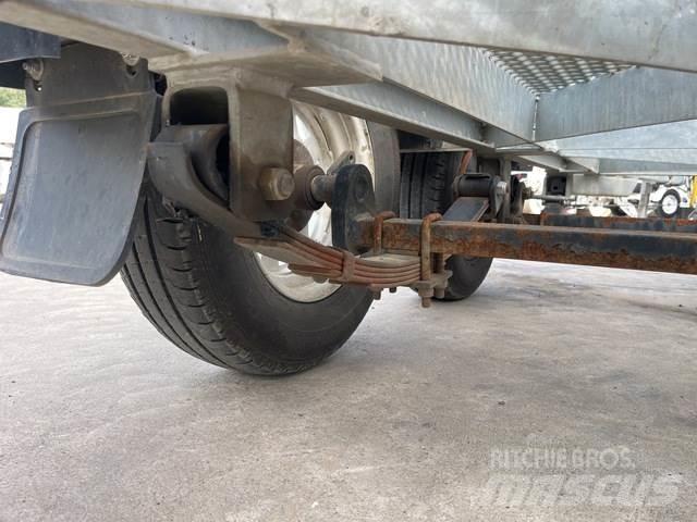 JLG  Autotreilerid