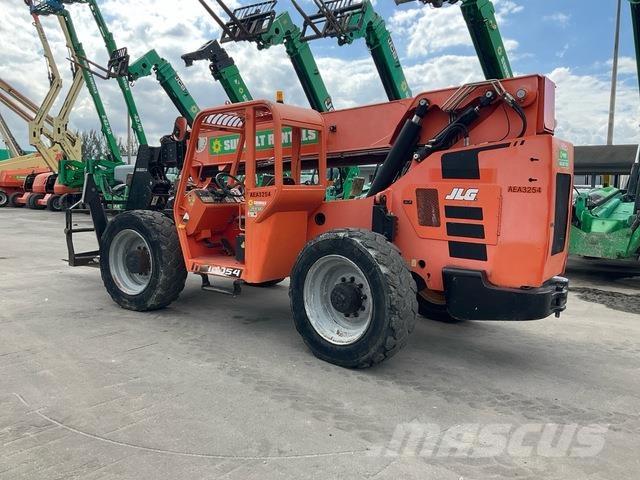JLG 10054 Teleskooplaadurid