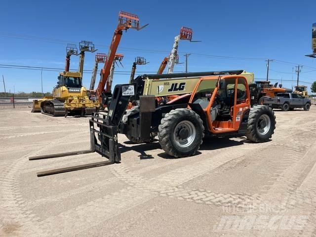 JLG 1043 Teleskooplaadurid