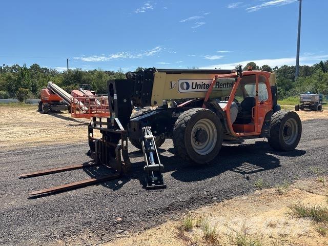 JLG 1055 Teleskooplaadurid