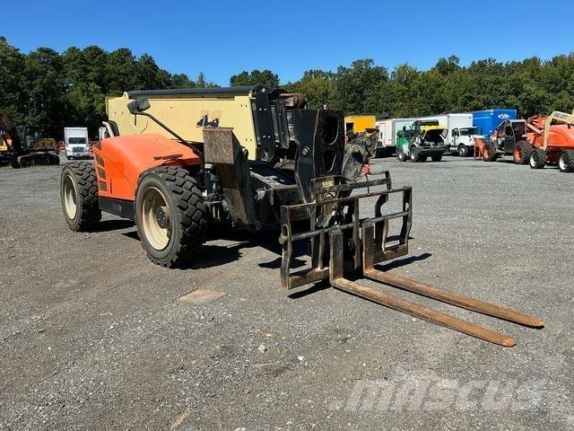 JLG 1055 Teleskooplaadurid