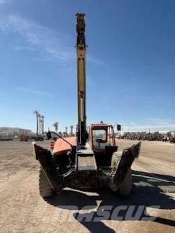 JLG 1055 Teleskooplaadurid