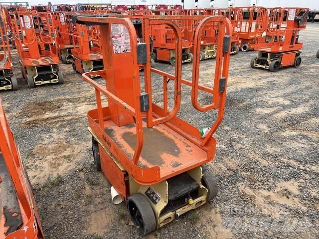 JLG 1230ES Vertikaalsed mast tõstukid