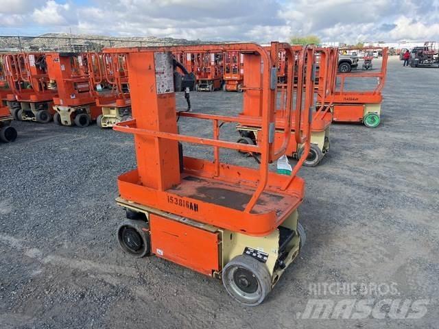 JLG 1230ES Vertikaalsed mast tõstukid