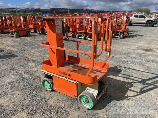 JLG 1230ES Vertikaalsed mast tõstukid