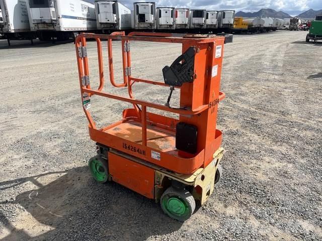 JLG 1230ES Vertikaalsed mast tõstukid