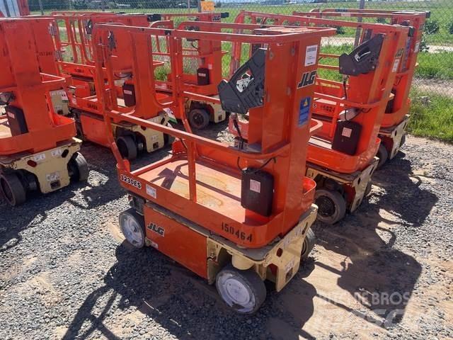 JLG 1230ES Vertikaalsed mast tõstukid