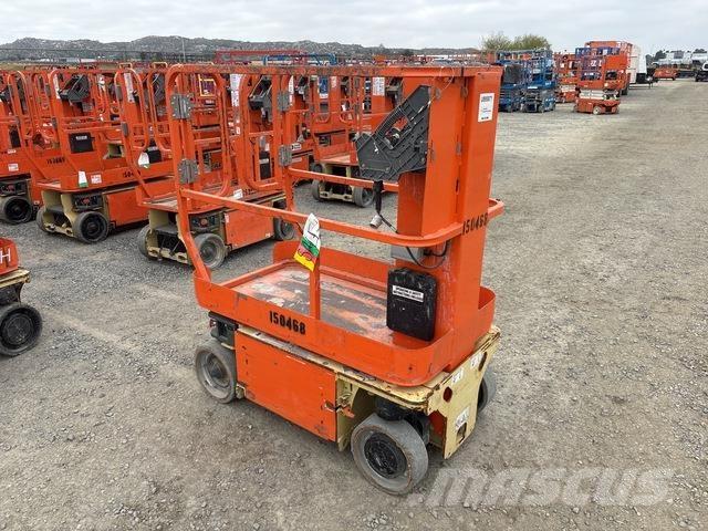 JLG 1230ES Vertikaalsed mast tõstukid