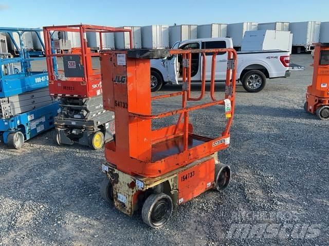 JLG 1230ES Vertikaalsed mast tõstukid