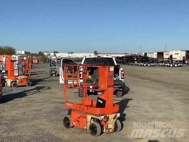 JLG 1230ES Vertikaalsed mast tõstukid