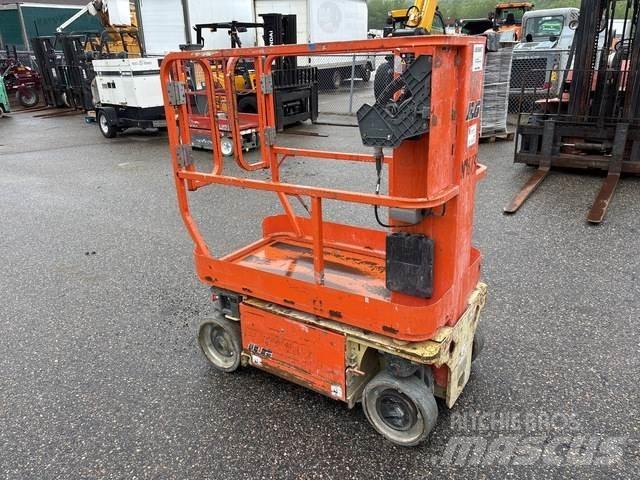 JLG 1230ES Vertikaalsed mast tõstukid