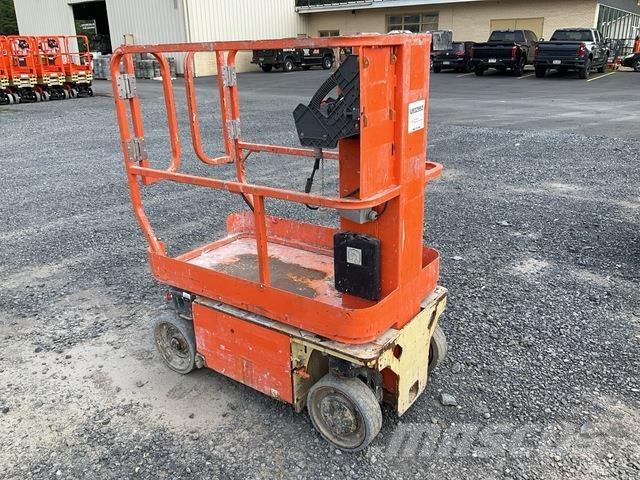 JLG 1230ES Vertikaalsed mast tõstukid