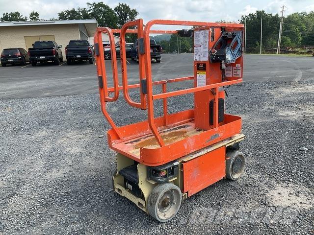 JLG 1230ES Vertikaalsed mast tõstukid