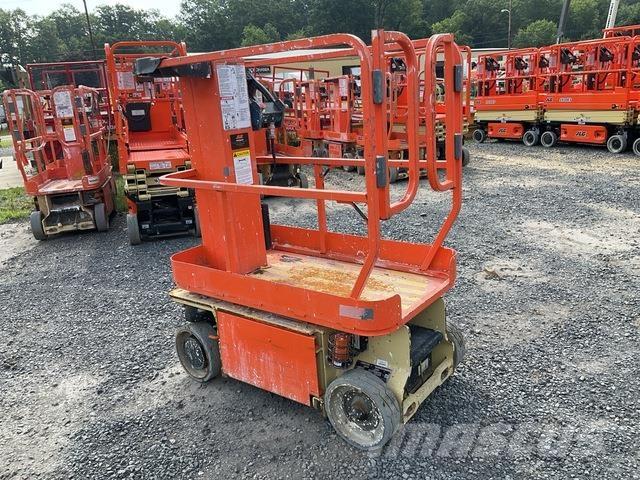 JLG 1230ES Vertikaalsed mast tõstukid