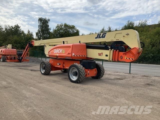 JLG 1250AJ Iseliikuvad poomtõstukid