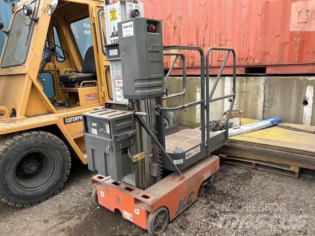 JLG 12SP Vertikaalsed mast tõstukid