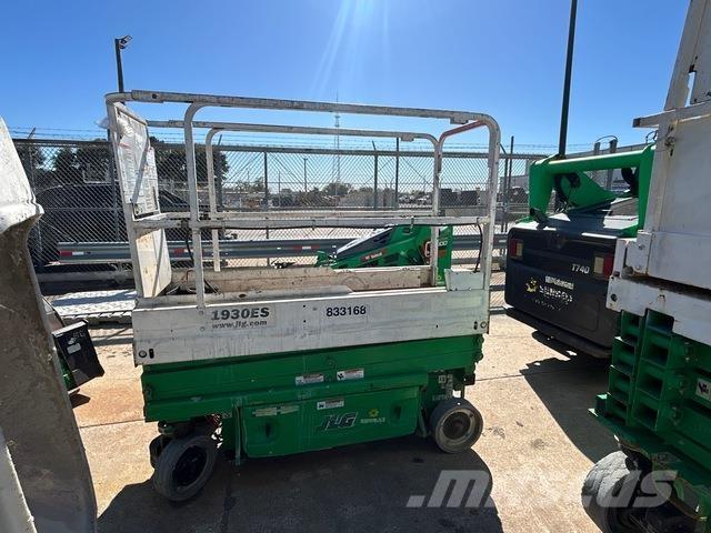 JLG 1930 ES Käärtõstukid