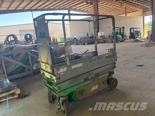 JLG 1930 ES Käärtõstukid