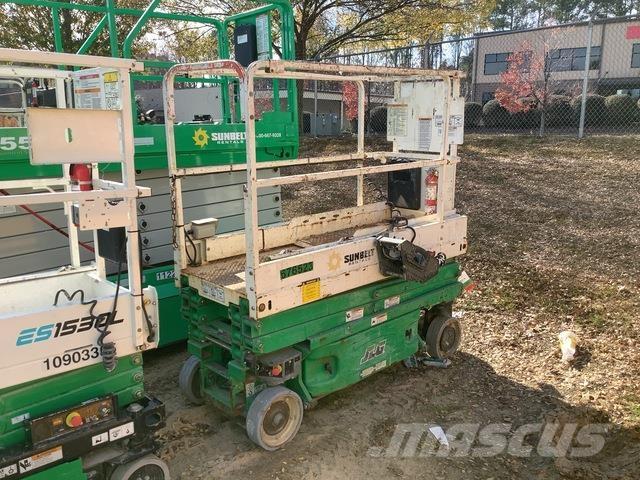 JLG 1930 ES Käärtõstukid