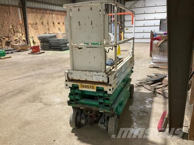 JLG 1930 ES Käärtõstukid