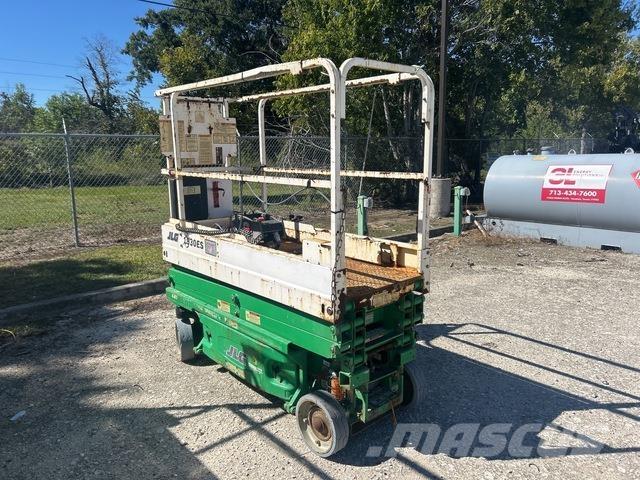 JLG 1930ES Käärtõstukid