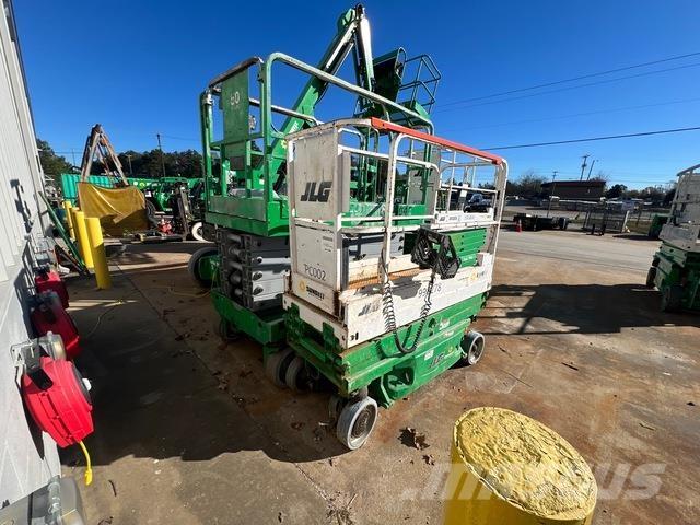 JLG 1930ES Käärtõstukid