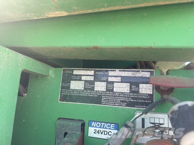 JLG 1930ES Käärtõstukid