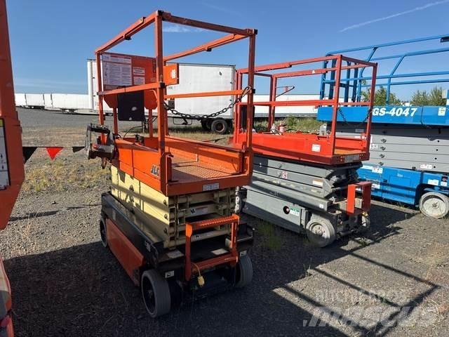 JLG 1932R Käärtõstukid