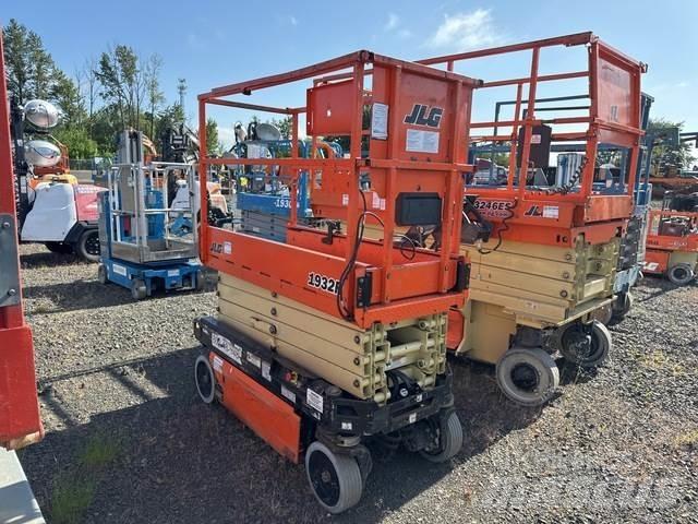 JLG 1932R Käärtõstukid