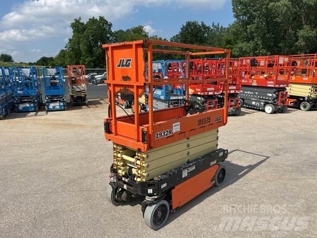 JLG 1932R Käärtõstukid