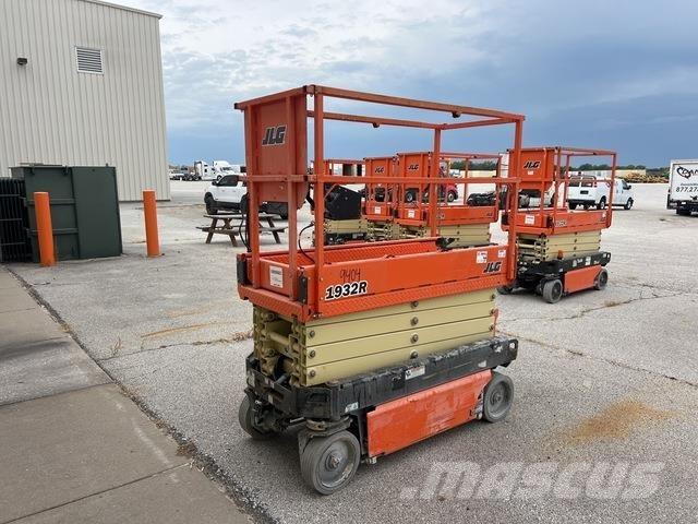 JLG 1932R Käärtõstukid