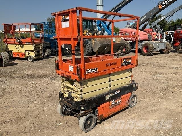 JLG 1932R Käärtõstukid