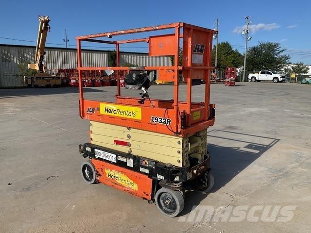 JLG 1932R Käärtõstukid