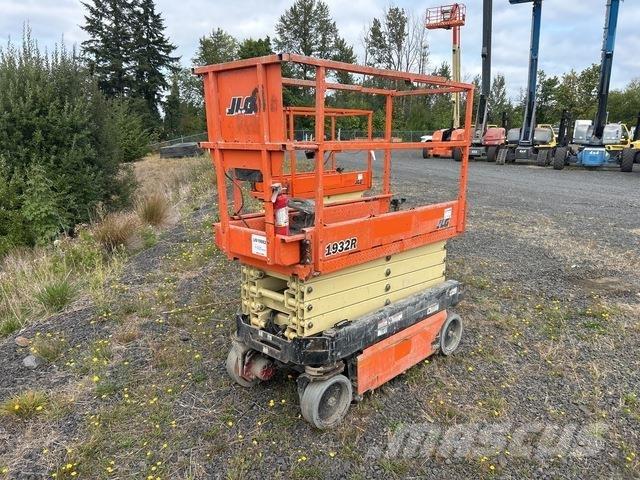 JLG 1932R Käärtõstukid