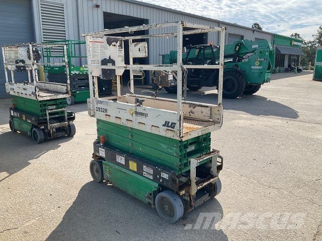 JLG 1932R Käärtõstukid