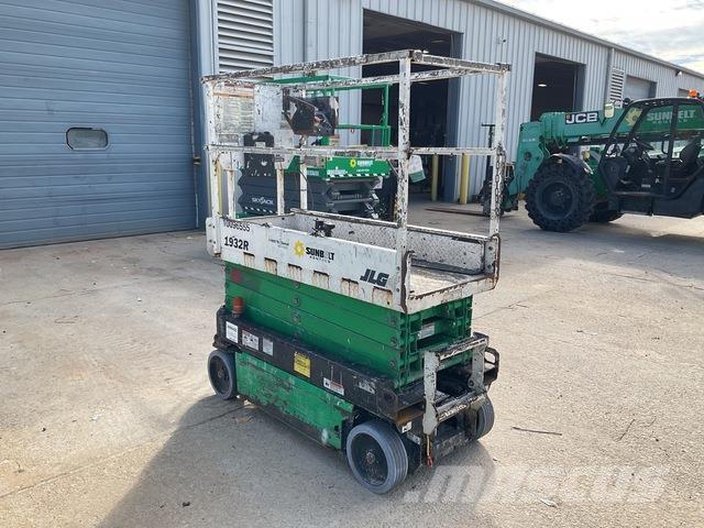 JLG 1932R Käärtõstukid