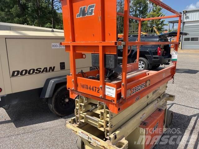 JLG 1932RS Käärtõstukid