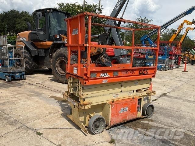 JLG 1932RS Käärtõstukid