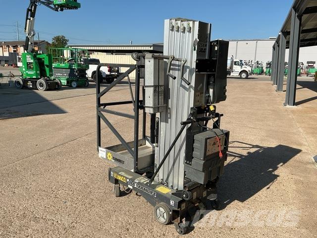 JLG 25AM Vertikaalsed mast tõstukid