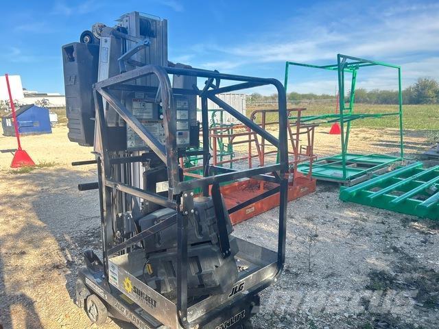 JLG 25AM Vertikaalsed mast tõstukid