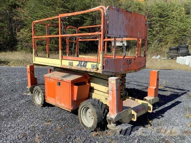 JLG 260MRT Käärtõstukid