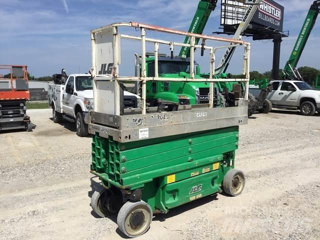 JLG 2630ES Käärtõstukid