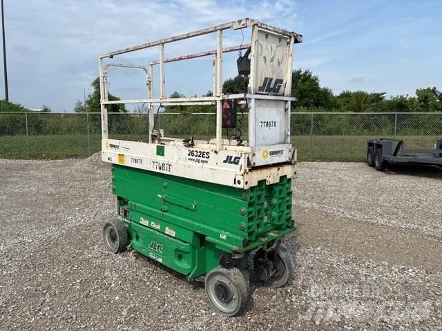 JLG 2632 ES Käärtõstukid