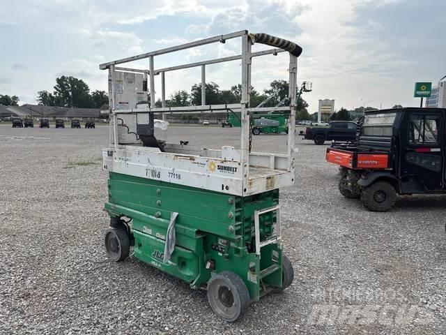 JLG 2632 ES Käärtõstukid