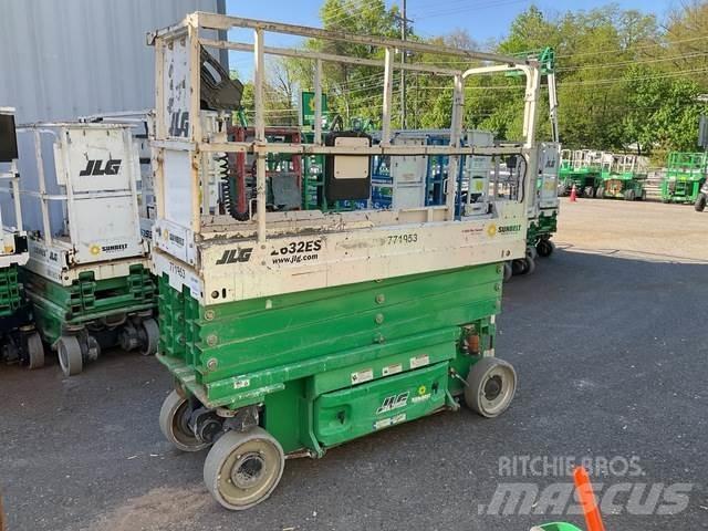 JLG 2632ES Käärtõstukid