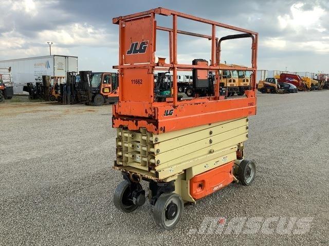 JLG 2632ES Käärtõstukid