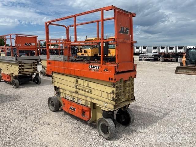JLG 2632ES Käärtõstukid
