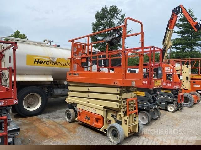 JLG 2632ES Käärtõstukid