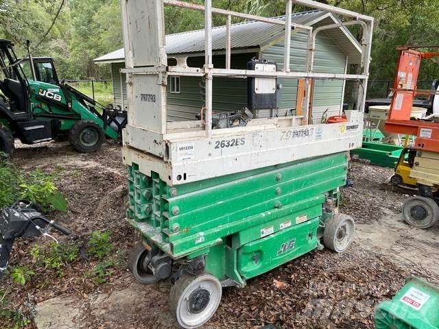 JLG 2632ES Käärtõstukid