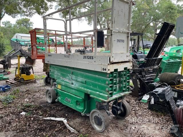 JLG 2632ES Käärtõstukid